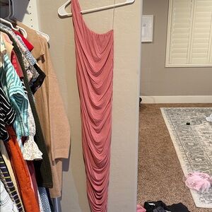 Elegant Pink One-Shoulder Maternity Dress